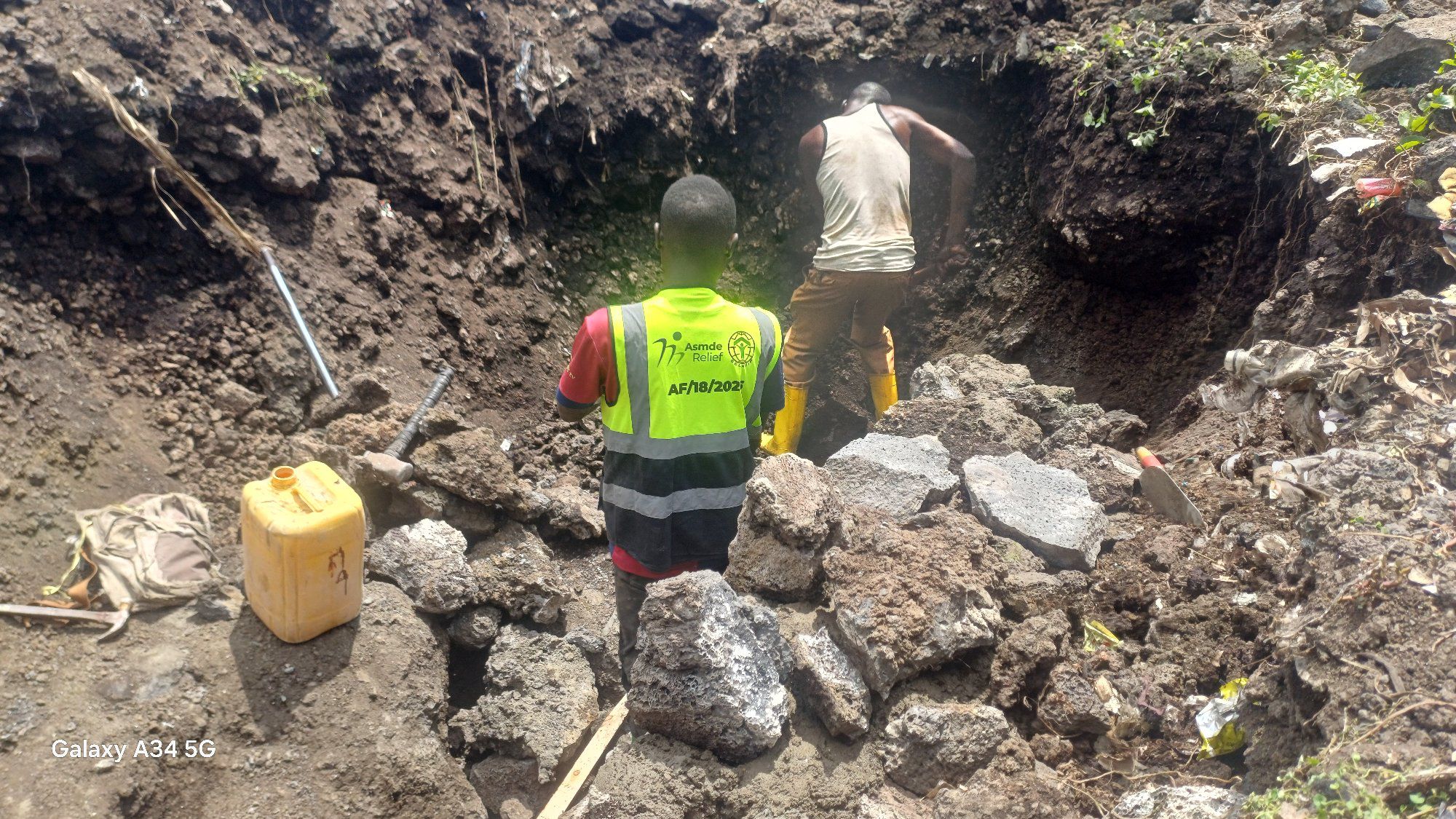 Accompagner les communautés agricoles à travers des actions concrètes visant à améliorer leur autosuffisance alimentaire, leurs conditions de vie et leur autonomie économique